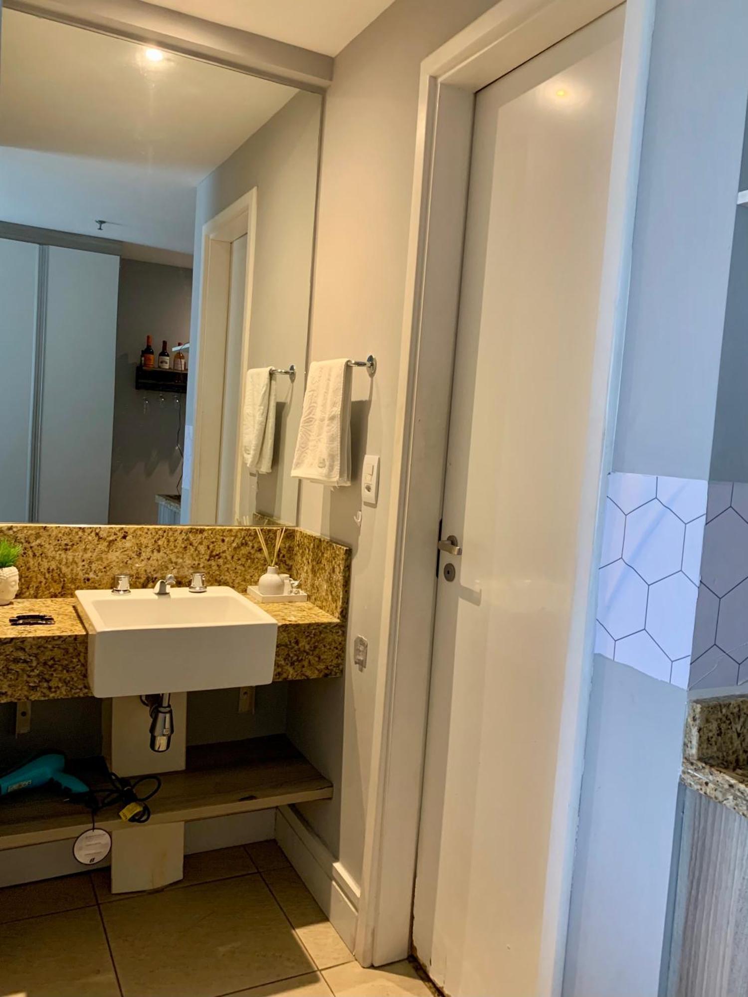 Flat Exclusivo No Hotel Ramada Macae, Smartv, Wifi 512Mbps, Piscina E Garagem Kültér fotó